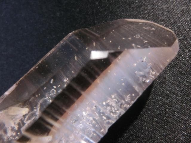 【コロンビア レムリアンシード】 貫入水晶 キークリスタル