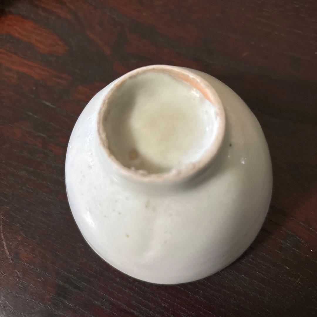 李朝盃　白磁　堅手　ぐい呑み　骨董　アンティーク.古美術.骨董.酒器.韓国骨董.