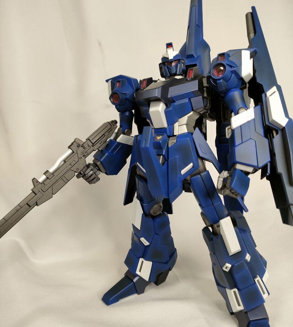 ガンプラ 塗装済完成品 MG 1/100 RGZ-95 リゼル