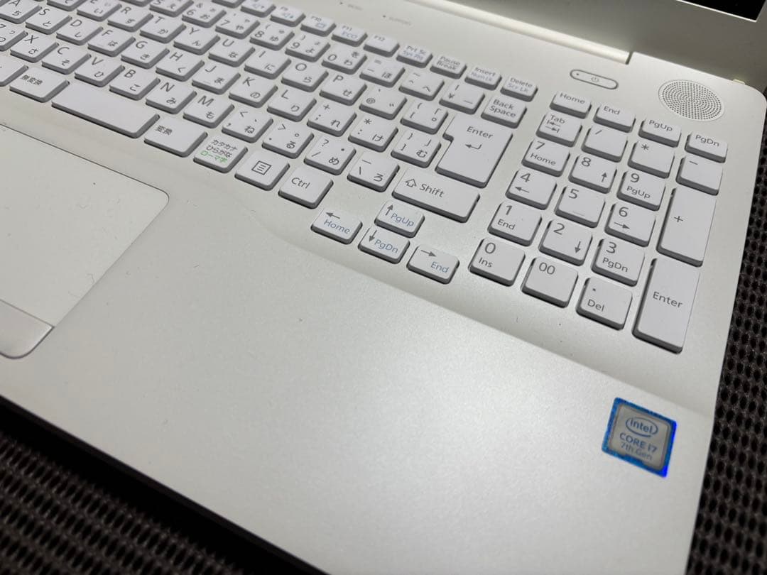 LIFEBOOK AH50/D2 i7-7700 SSD240GBメモリー8GB