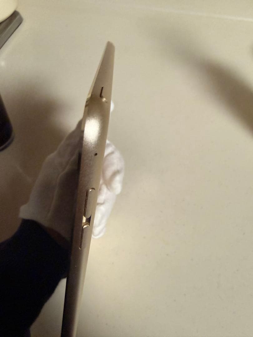 iPad mini 4 Wi-Fiモデル 128GB ゴールド