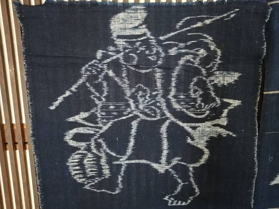 古い絵絣　ハギレ　人物文4点まとめて