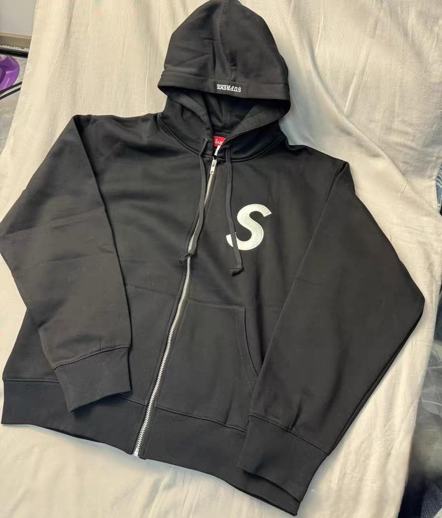 Supreme ブラック パーカー S刺繍