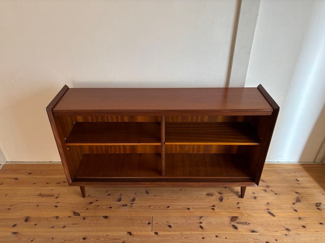 北欧ヴィンテージ　デンマーク　チーク　サイドボードキャビネット