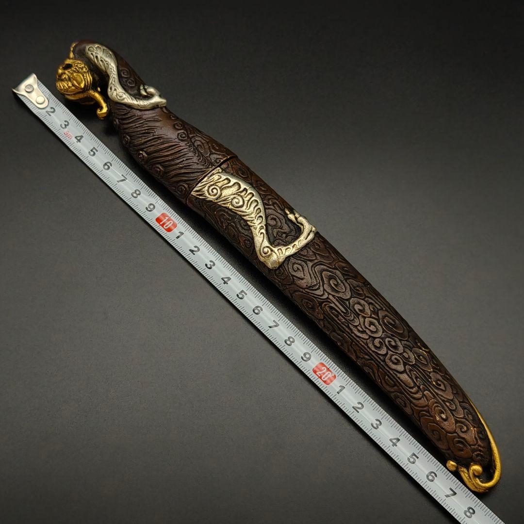 年末セール　銅製刀装具　短刀拵　柄鞘一式　獣の図　絵金銀　金工品　細工　刀装具