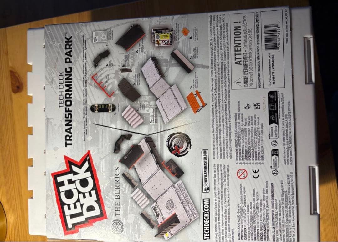 スケートボード TECH DECK TRANSFORMING PARK