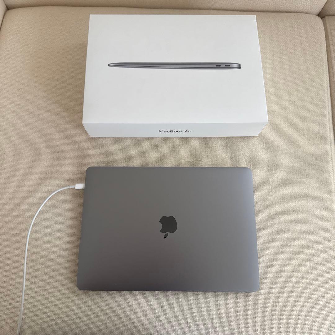 12.24まで MacBook Air スペースグレー 未使用 13インチ　M1