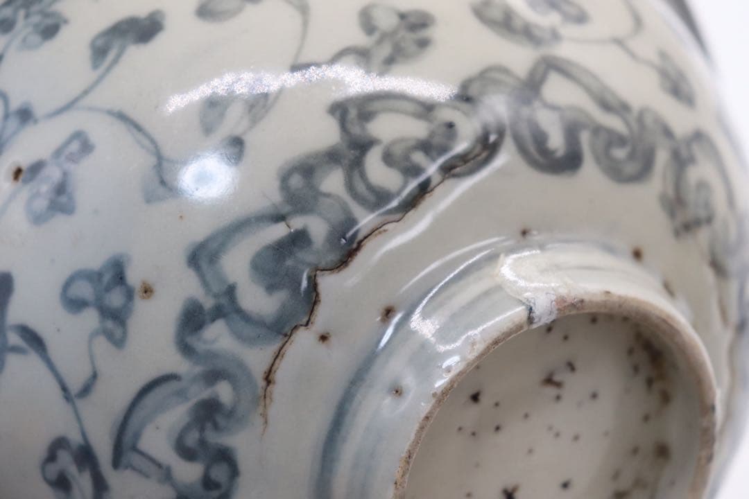 中国　明時代初期　染付　花卉如意紋大碗　アンティーク　送料込み1005