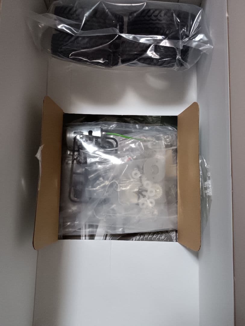 タミヤ CC-02 Ford Baja Bronco ブロンコフルベアリング付き