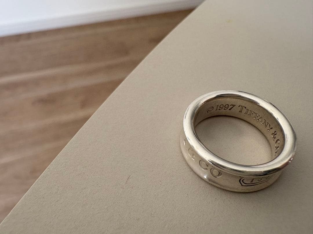 Tiffany & Co. 1997年製　内径16ミリ