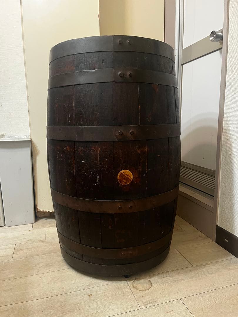 白州ウィスキー樽本体　キャスター付き