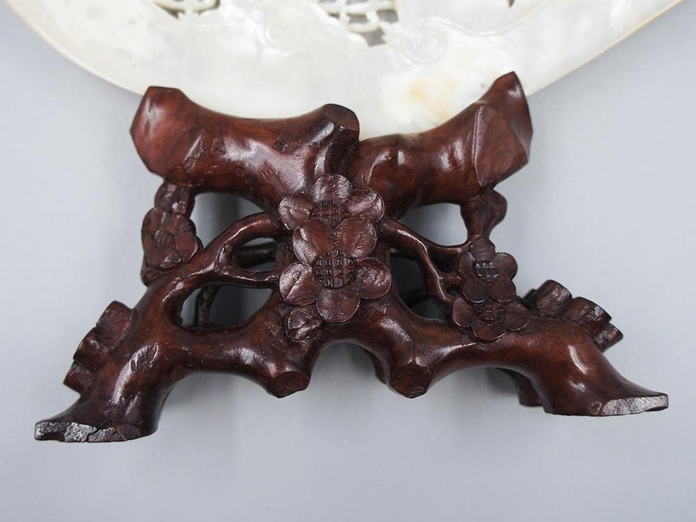 【貝】　★ 文房 貝彫花鳥図擺件 ★　清朝期　竹 牡丹 喜鵲 彫刻文様　雅玩雑項