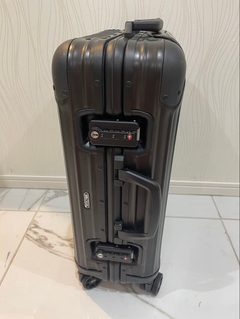 RIMOWA リモワ トパーズ ステルス 32L 機内持ち込　可能 使用1回