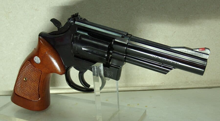 トイガン TANAKA S&W M19 4inch Steel Finish