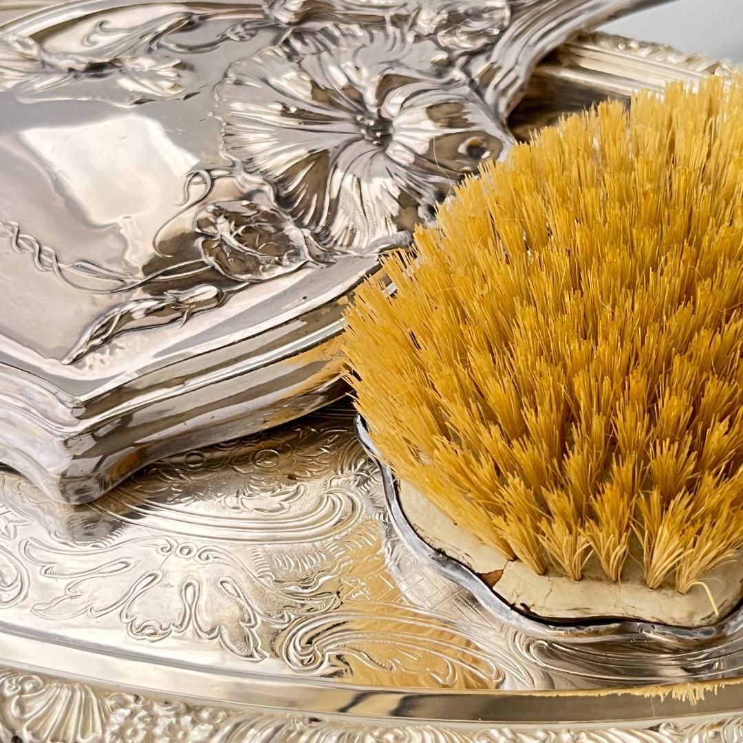 【Wallace】アール・ヌーボーのミラー/ ブラシ【シルバープレート】