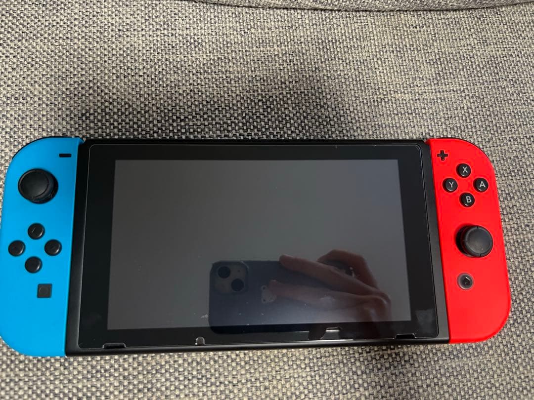 【30日まで即日発送可】美品 Nintendo Switch 本体＋ケースセット