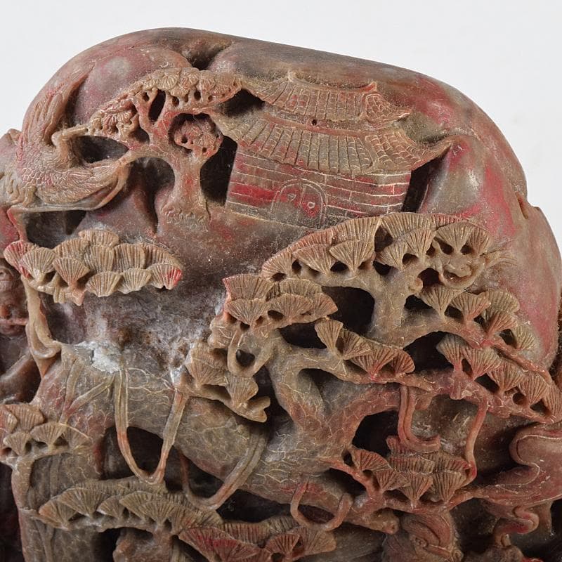 中国　玉石彫刻　鶏血石　山水人物刻　床飾　置物　唐木台付　F　R7719B