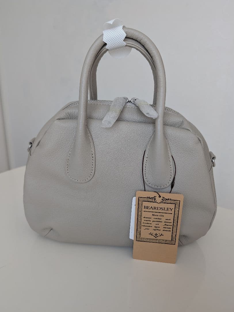 BEARDSLEY ライトグレー ラウンドミニボストンバッグ