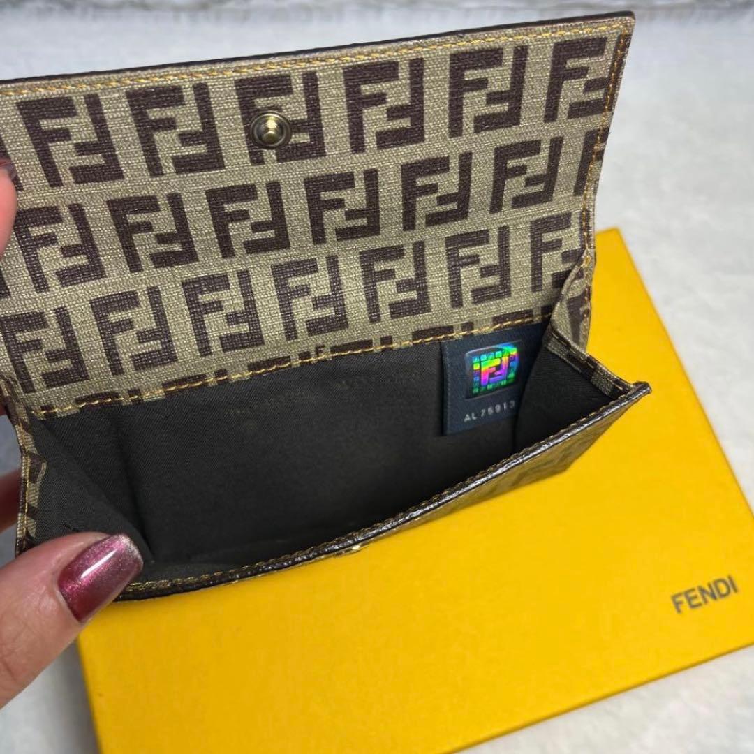 FENDI 二つ折り財布 ウォレット ズッカ柄 ズッキーノ柄