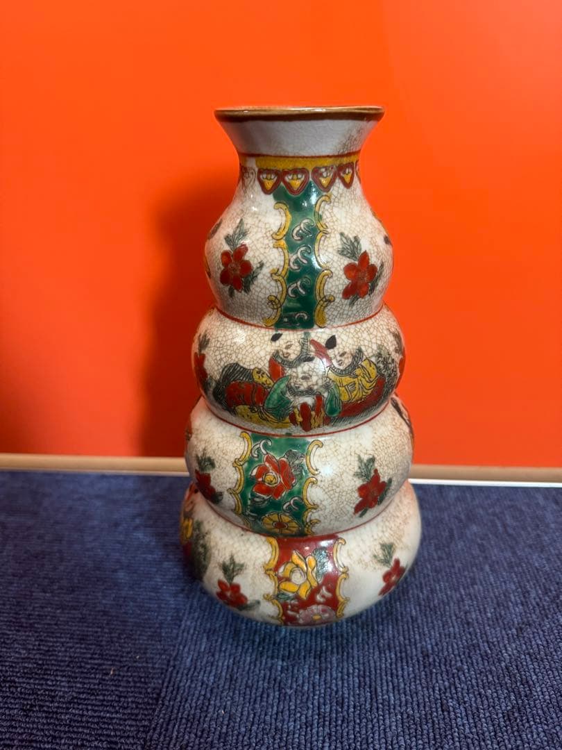 1597 中国骨董　瓢箪型色絵花鳥人物　花瓶