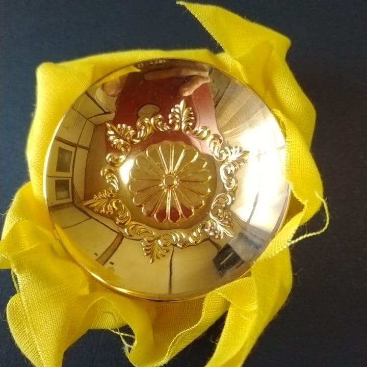 昭和天皇御即位50年記念品杯 東邦株式会社　24KGP