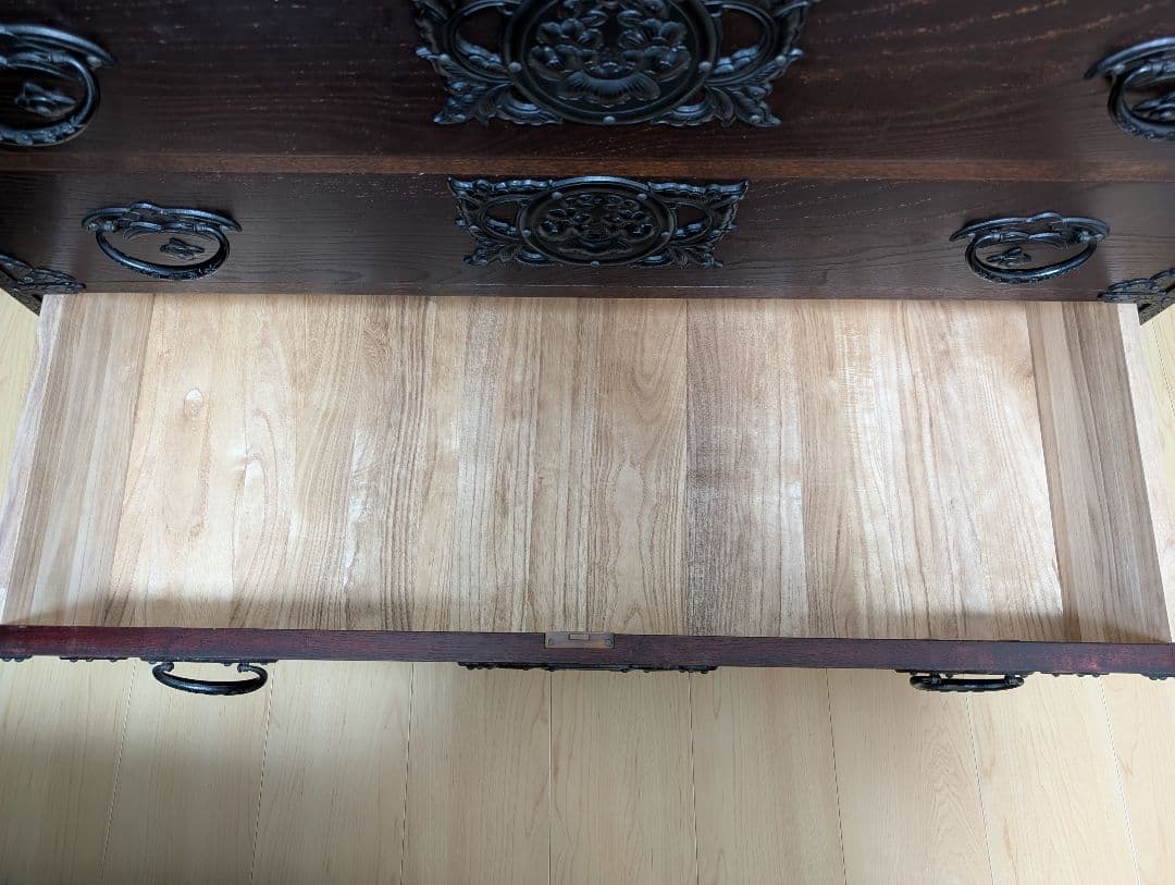 岩谷堂箪笥4段　民芸家具