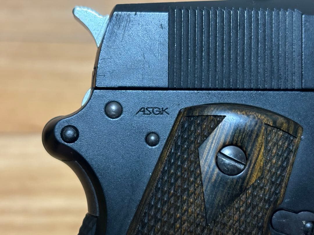 東京マルイ DETONICS.45 別売木製グリップ換装 ASGK刻印有り