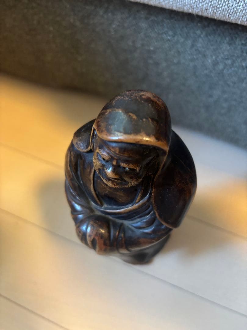 備前焼　達磨像　木箱付き