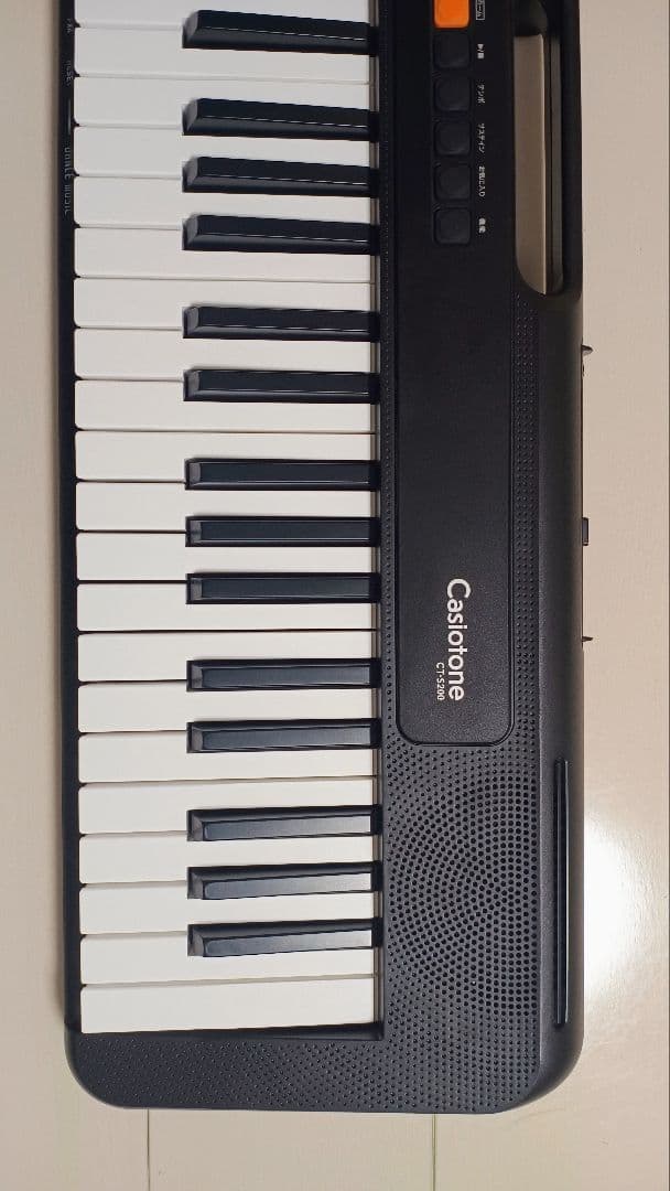 CASIO CT-S200 61鍵盤 キーボード 電子ピアノ 2019年製
