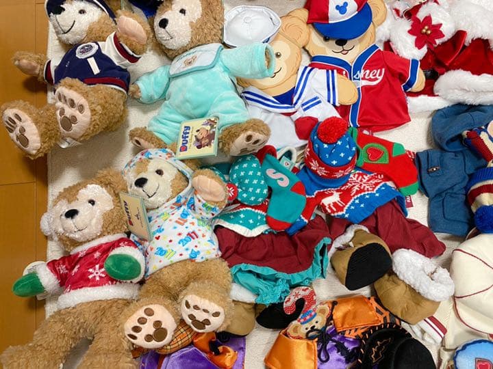 値下【まとめ売】ダッフィー シェリーメイ ジェラトーニ ぬいぐるみ コスチューム