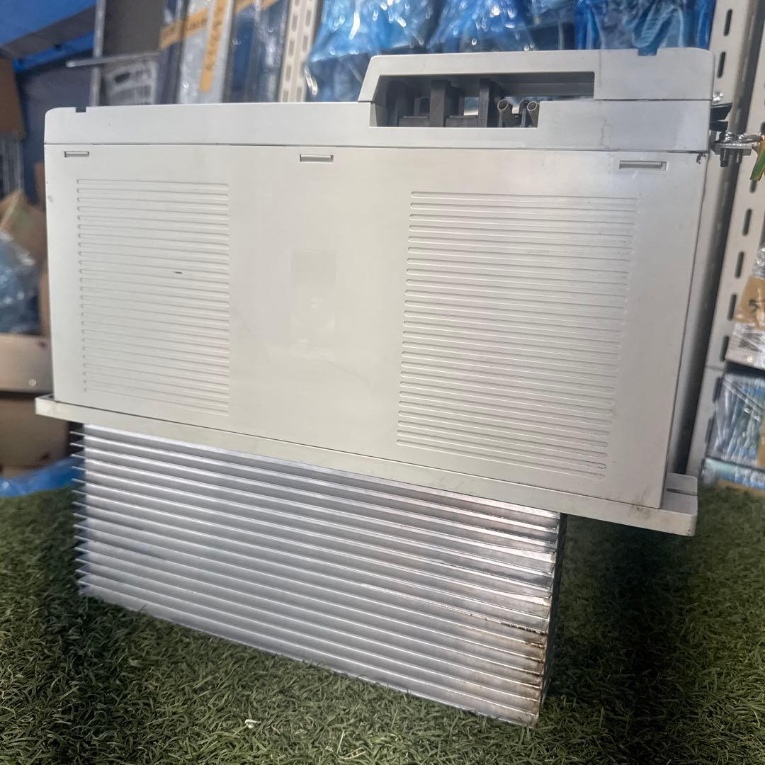 MDS-B-V2-2020三菱 MDS B V2 2020 サーボドライバー