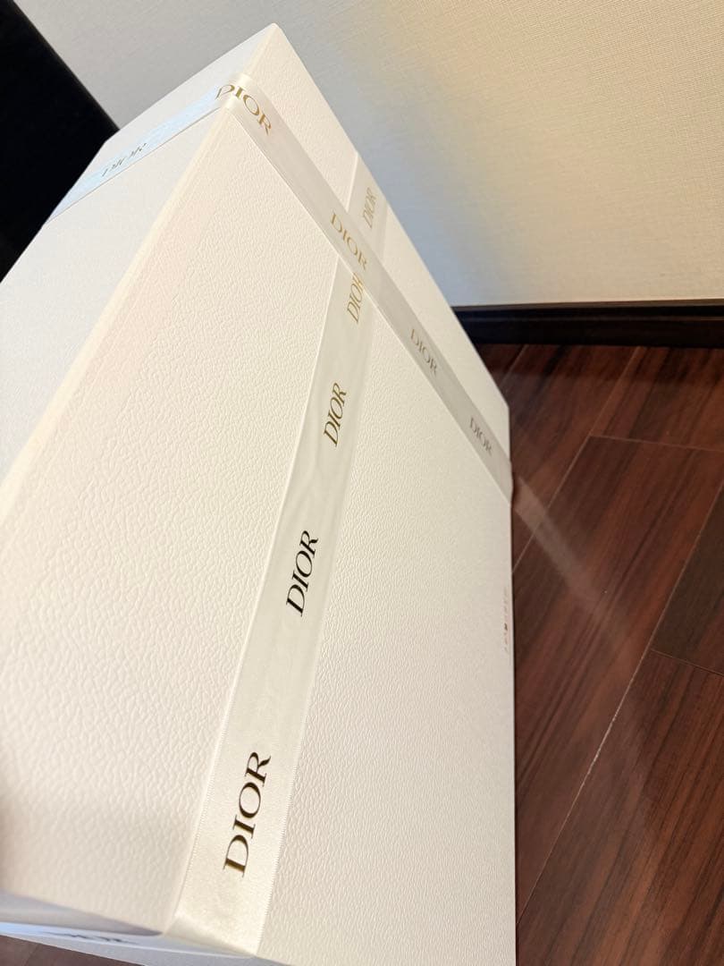 Diorクリスマス 日めくりカレンダー 新品未開封