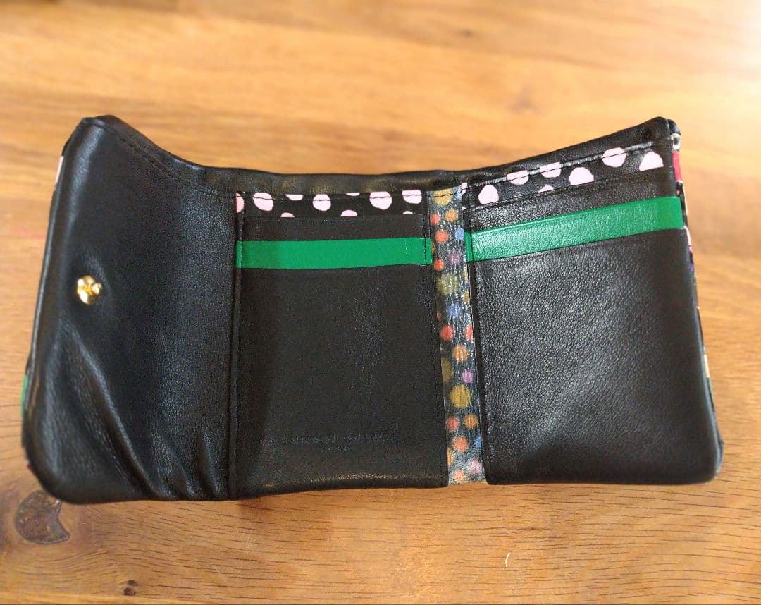 ツモリチサト　二つ折りがま口財布　エポネコメッシュ　黒