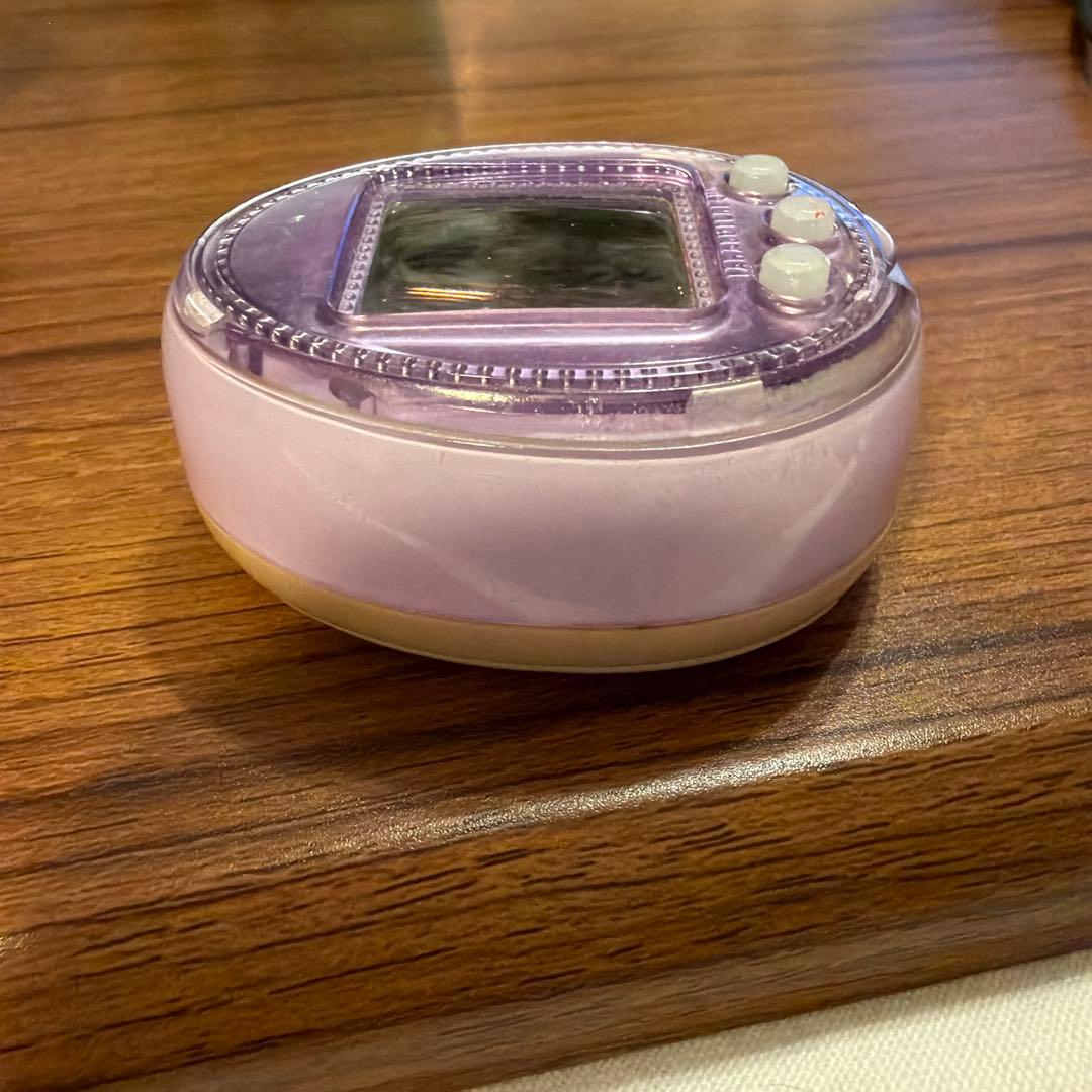 N*い様 TAMAGOTCHI 4U+（たまごっちフォーユープラス）