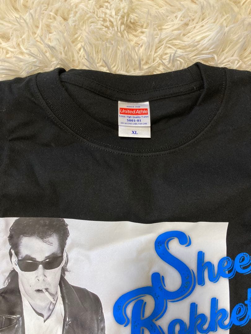 未使用 黒色 Tシャツ Sサイズ ロゴ入り