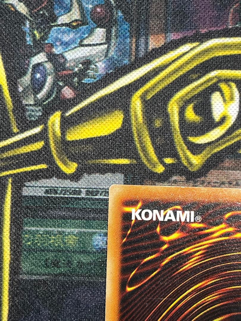 は*や様 遊戯王　真紅眼の黒竜　レリーフ　301-056　①