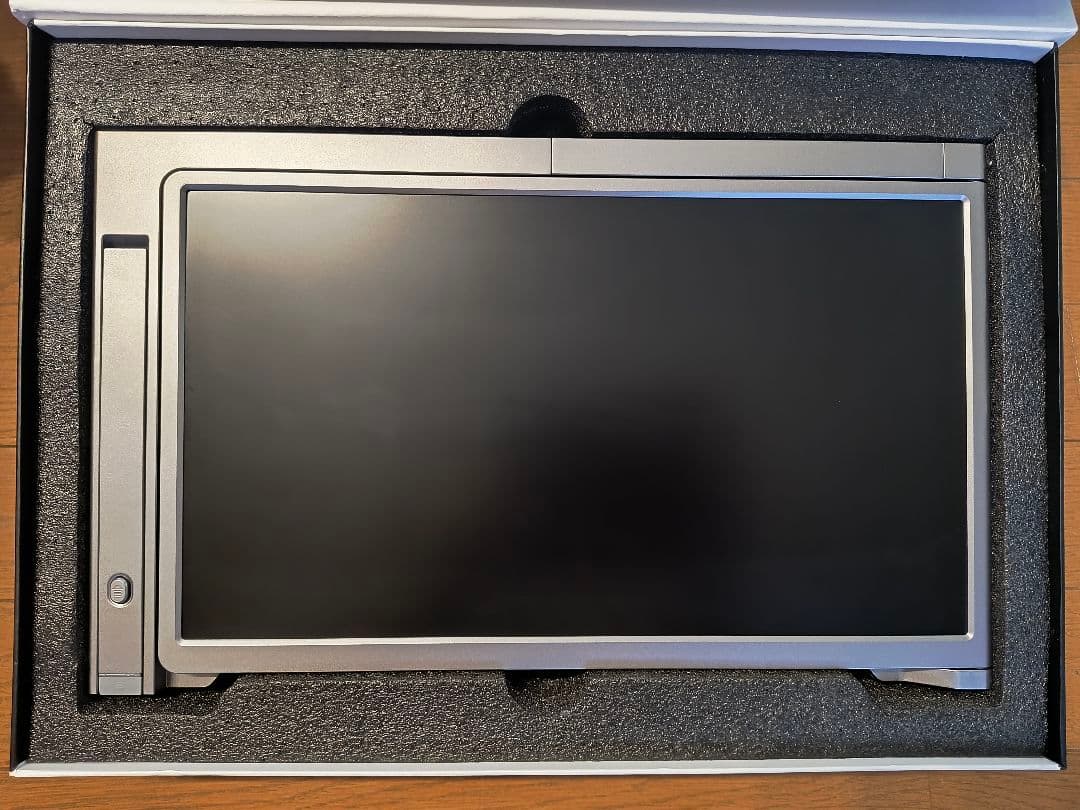 Portable Tri-Screen Monitor 14インチ