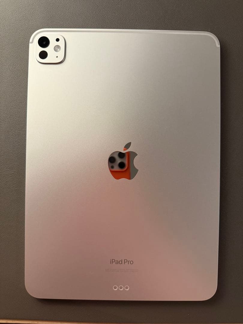 【新品同様】 iPad Pro （M4） 11インチ 256GB シルバー