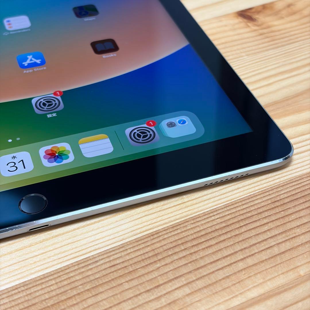 iPad Pro 12.9インチ（第1世代） 32GB 00001