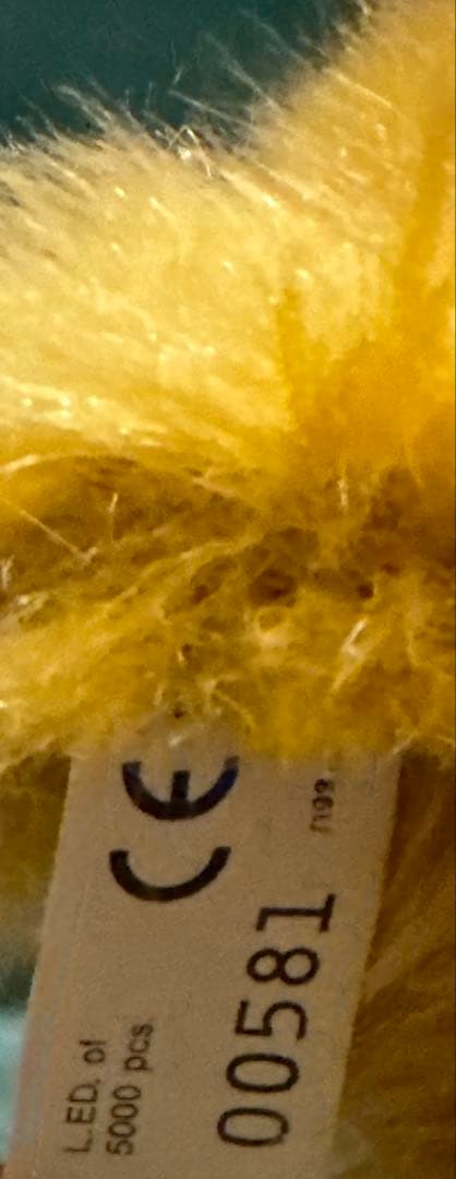 シュタイフ社の1907年テディベアのレプリカ日本限定5000体