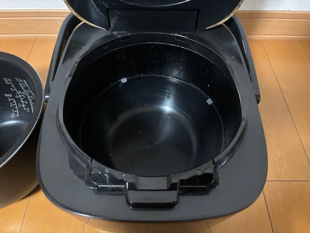 鳳*輝様 象印 NW-JU18 圧力IH炊飯ジャー炊飯器　19年製 一升 10合