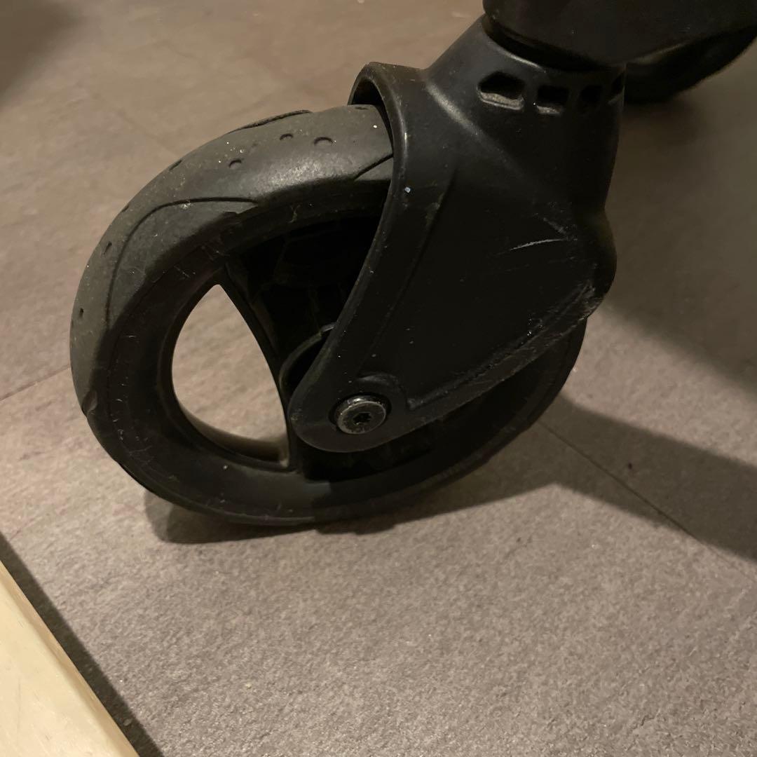 mkkun39様【中古】doona チャイルドシート ベビーカー グレー