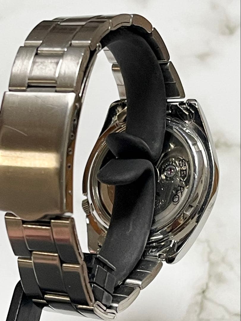 2015年10月製 セイコー5 オートマチック デイデイト　裏スケ　7S26