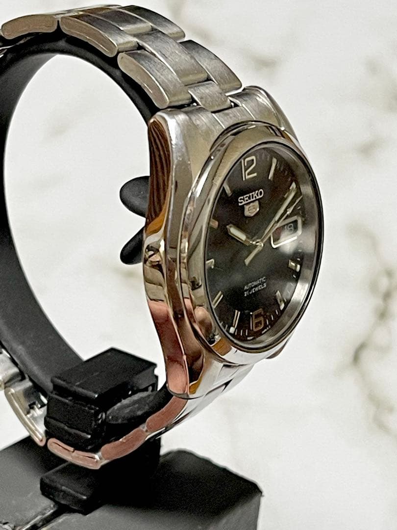 2015年10月製 セイコー5 オートマチック デイデイト　裏スケ　7S26