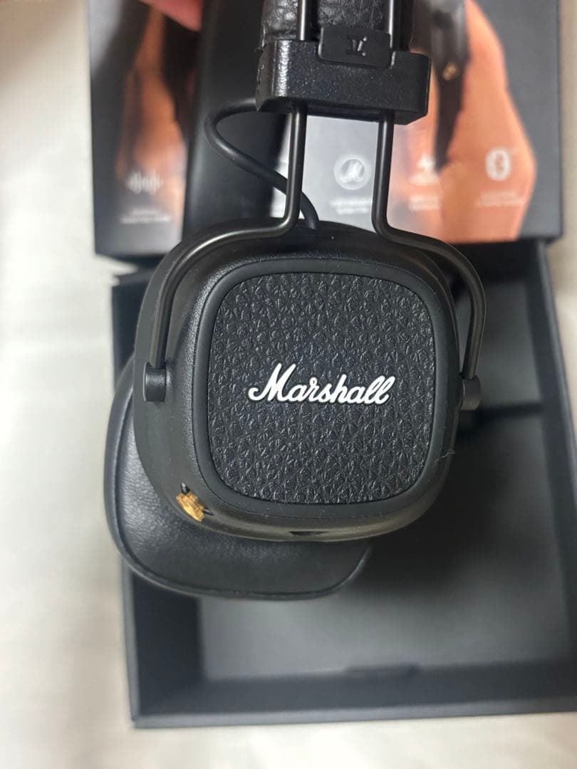 Marshall Major V ワイヤレスヘッドホン