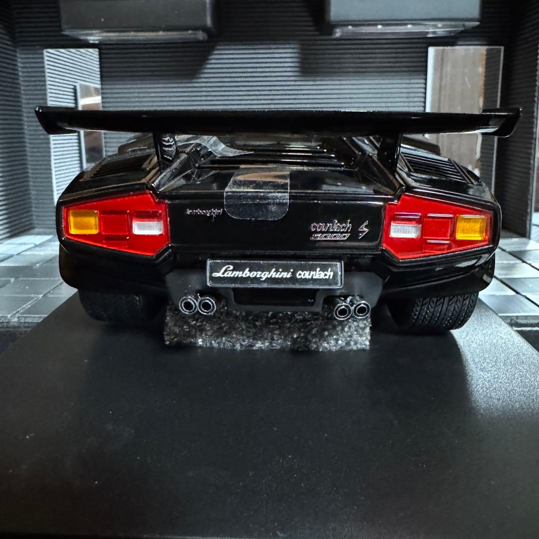絶版未展示品 京商 1/18 ランボルギーニ カウンタックLP500ブラック