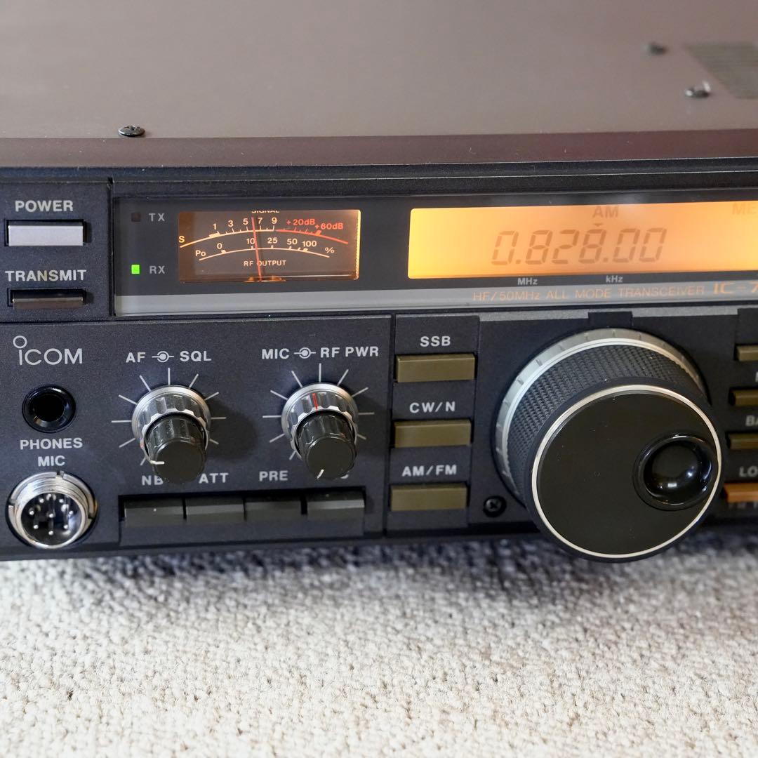 ICOM アイコム HF/50MHzオールモードトランシーバー IC-726