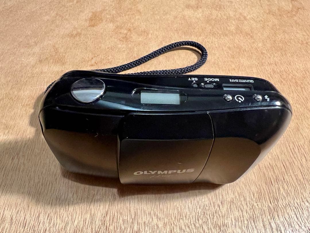 OLYMPUS μ (mju) コンパクトフィルムカメラ 電池付き 試写有り