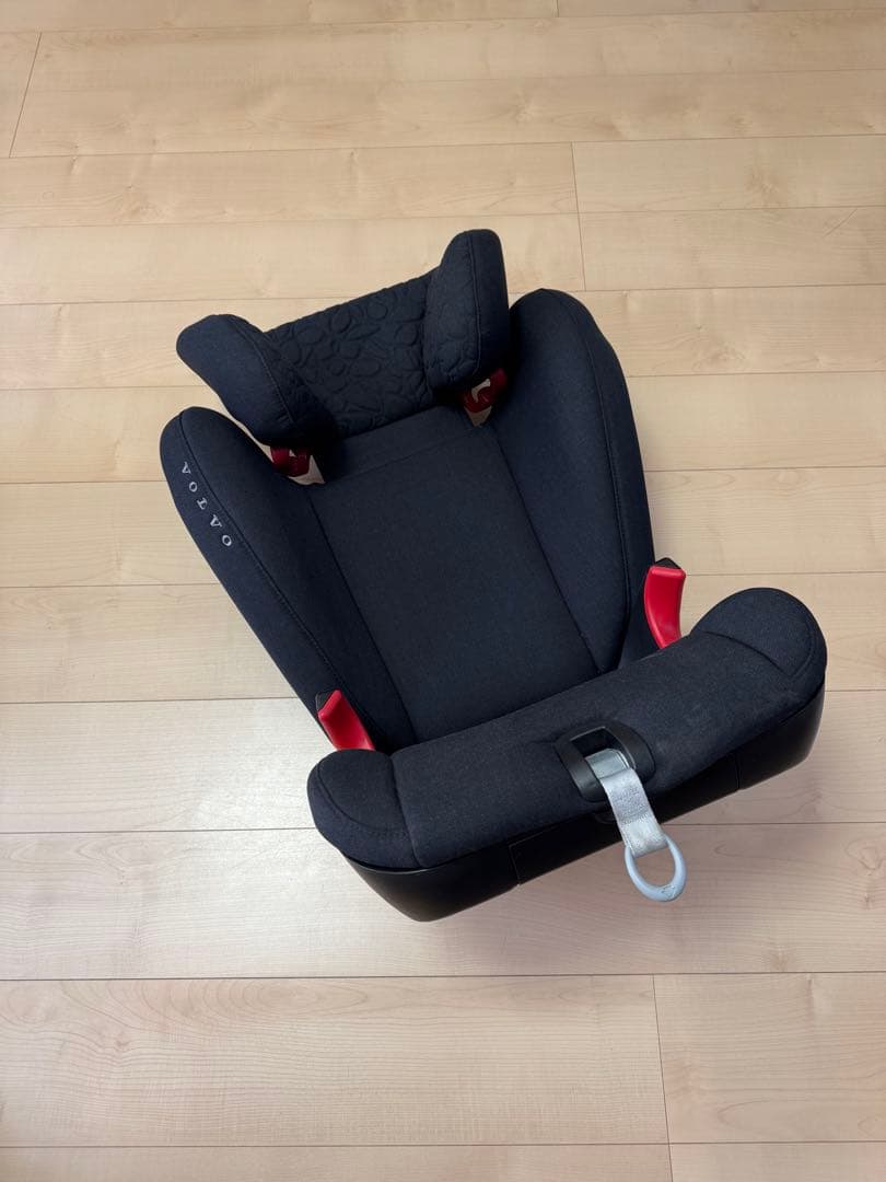Volvo チャイルド・ジュニアシート isofix純正キックガード&おまけ付き