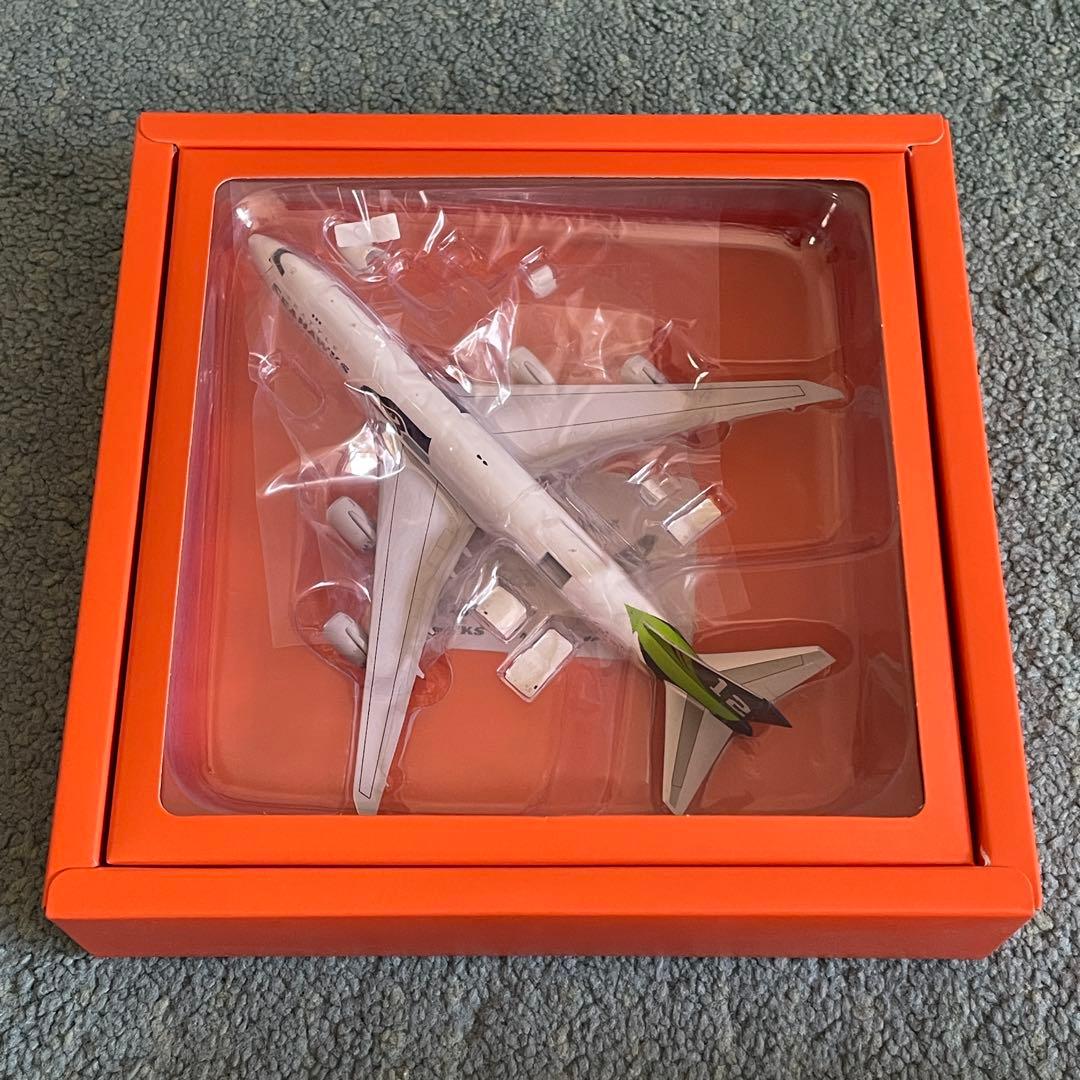 BOEING 747-8F ハウス SEATTLE SEAHAWKS 1:400